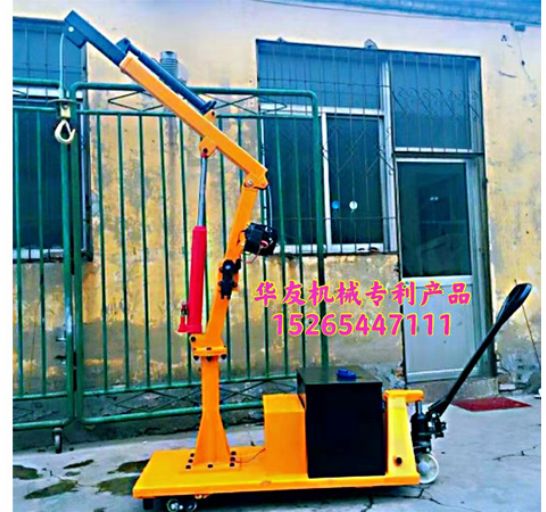 點擊查看詳細(xì)信息<br>標(biāo)題：裝車卸貨用小吊機 閱讀次數(shù)：3058
