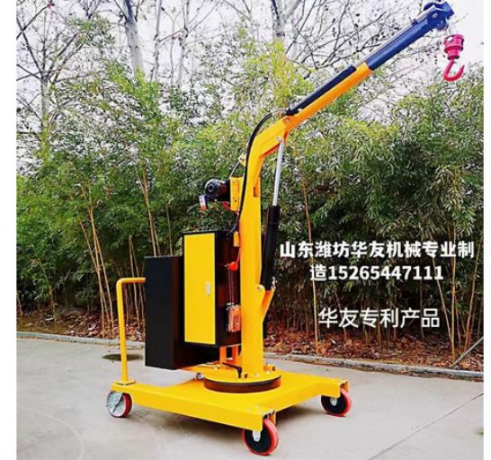 點(diǎn)擊查看詳細(xì)信息<br>標(biāo)題：移動(dòng)式小吊機(jī)(室內(nèi)外通用) 閱讀次數(shù)：4699