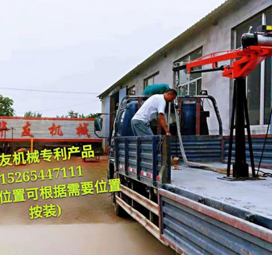 點(diǎn)擊查看詳細(xì)信息<br>標(biāo)題：車(chē)載小吊機(jī)  液壓小吊機(jī) 閱讀次數(shù)：3168